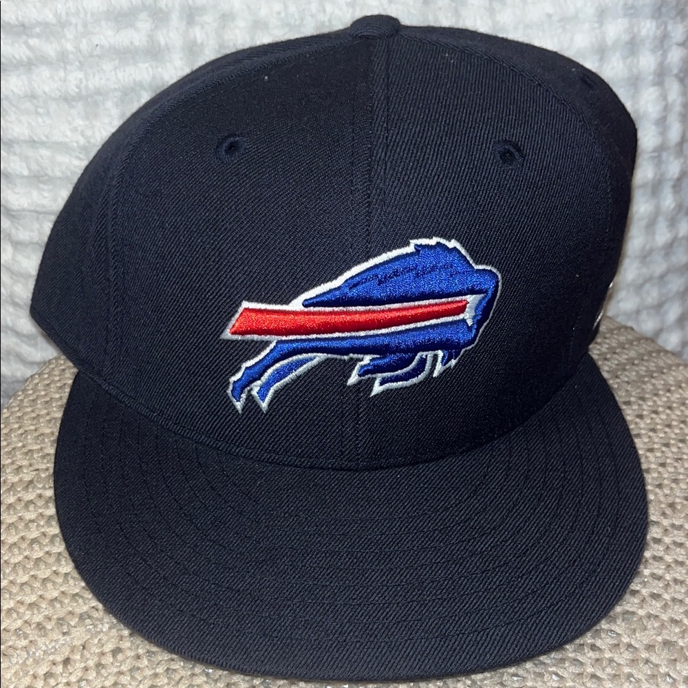 Reebok Black Buffalo Bills Logo Snapback Hat with Red & Blue Accent